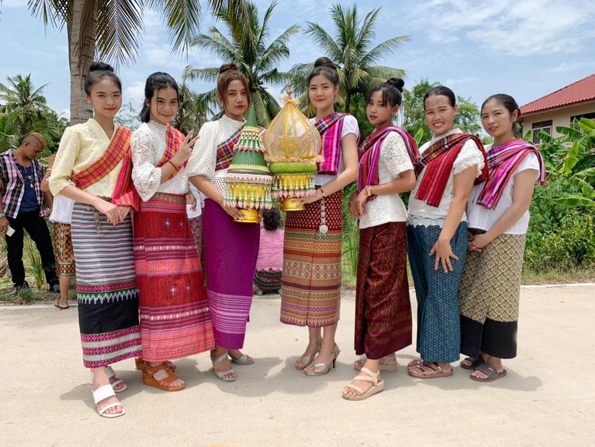 ดนตรีแห่เทียน บริการแตรวงแห่เทียนพรรษา 3
