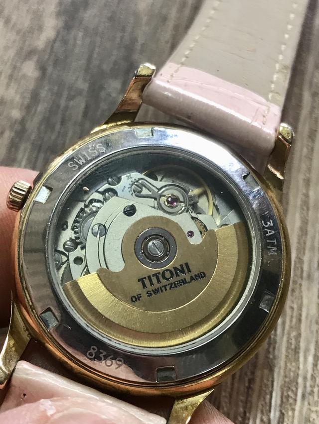 ลดเหลือ 1500 บาทครับ ถูกสุดๆ  Titoni automatic 25 jewels 8369  TITONI of Switzerland  สวยตามสภาพ รูปที่ 7