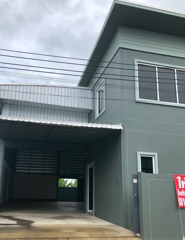 ให้เช่า โกดัง พร้อมออฟฟิศ ห้องพัก 2 ห้องน้ำ ซอยวัดลาดปลาดุก จังหวัดนนทบุรี โทร 0631907972 3