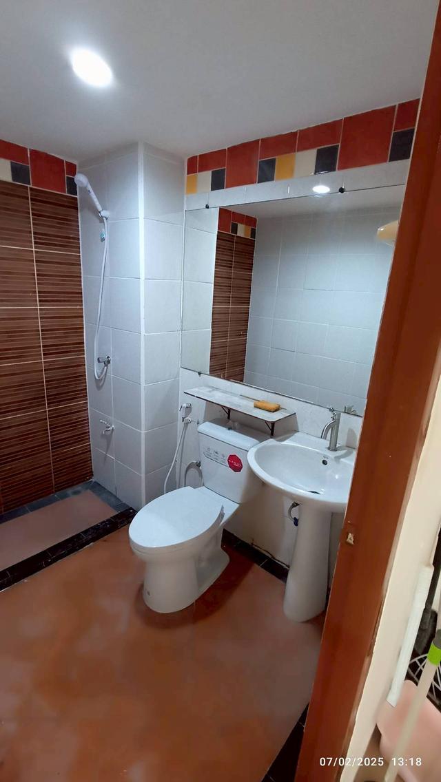 ร้านค้าใต้คอนโดรีเจ้นท์โฮม 1 พหลโยธิน 67 4