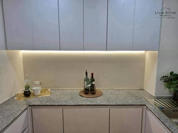 ขายคอนโด The IRIS Rama 9 - Srinakarin ใกล้เดอะมอลล์ รามคำแหง เฟอร์ครบ พร้อมเข้าอยู่ โทร 085-8266936 9