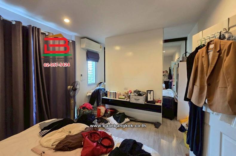 ทาวน์โฮม เนื้อที่ 30 ตร.ว. โครงการ พฤกษาไลท์ ล็อกซ์ ดอนเมือง (ซอยเทิดราชัน 45), ใกล้วัดนาวง ถนนวิภาวดี-รังสิต แขวงสีกัน เขตดอนเมือง 8