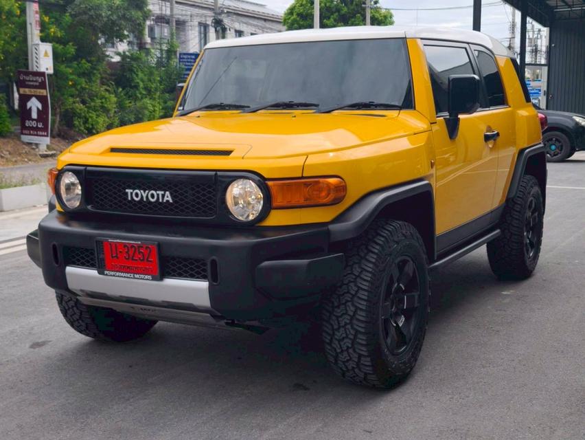 รหัสรถ KPV3252 🚗 2011 Toyota FJ CRUISER V6 4.0 4x4 A/T Wagon 60th Anniversary Edition