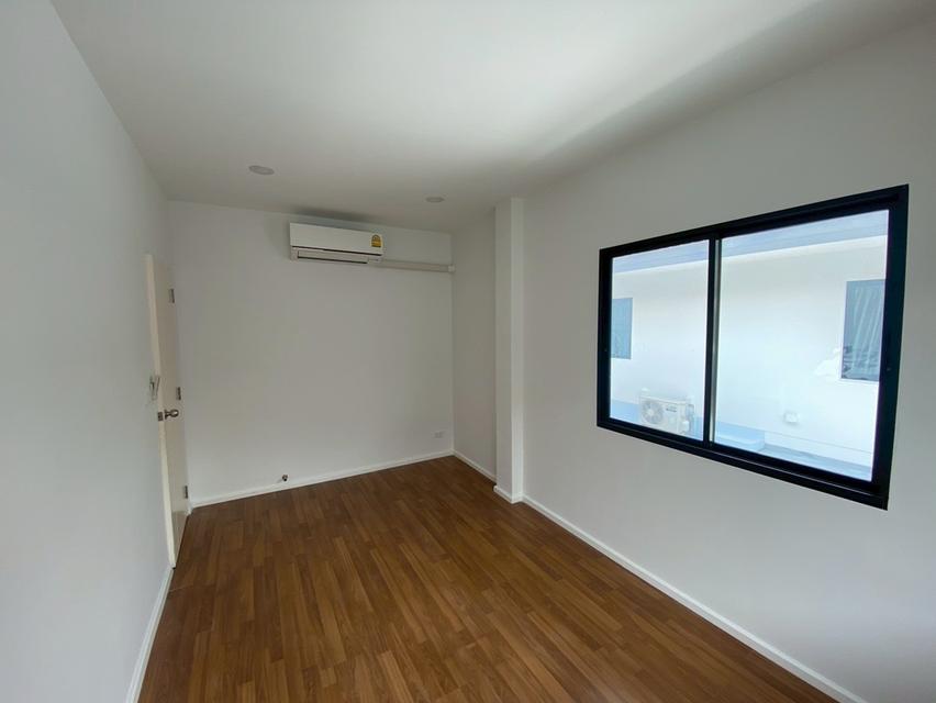 ขายบ้าน CASA VILLE รามอินทรา วงแหวน 2 5.99 บาท  (บ้านสวยสภาพดี พร้อมส่งมอบปลายปี ) สค 6