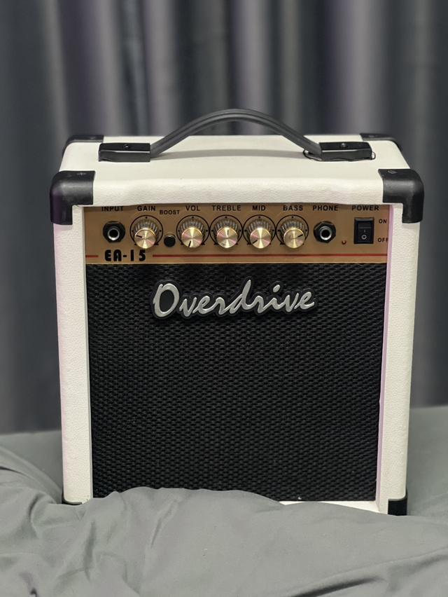 แอมป์กีต้าร์ Overdrive EA-15 สีขาว มือสองสภาพดี