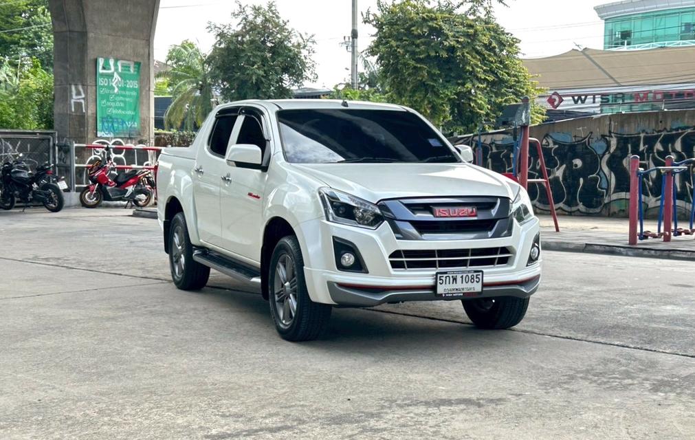 Isuzu D-Max 1.9 X-Series Hi-Lander MT ปี 2016