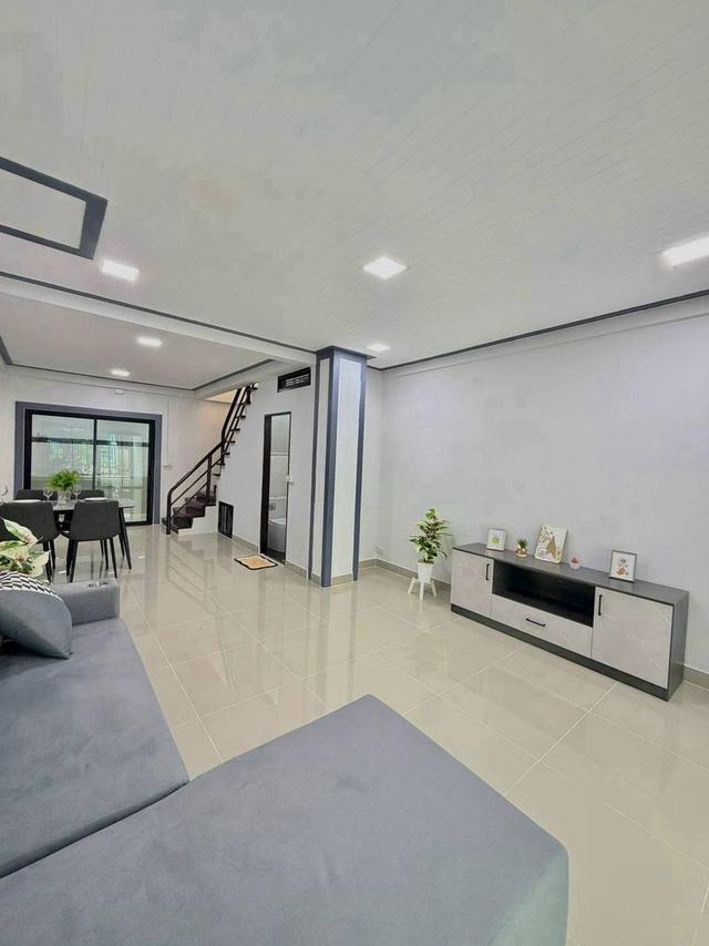 🏡💕 ทาวน์เฮ้าส์ พร้อมเฟอร์นิเจอร์ ใกล้โรงเรียนดังหลายแห่ง เหมาะกับทุกคนในครอบครัว 💕🏡 7