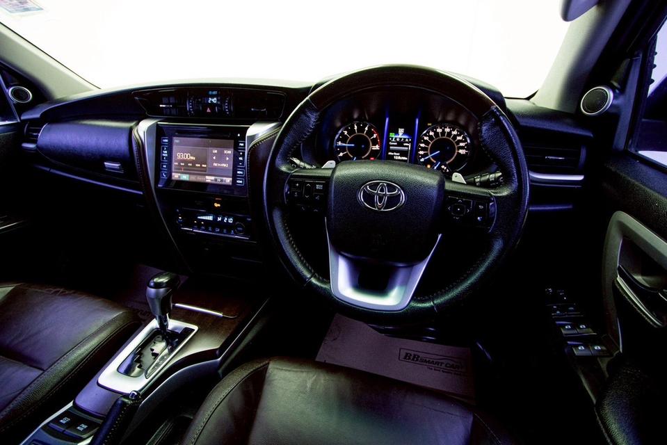 ✨ TOYOTA FORTUNER 2.4 V AT ปี 2017 โฉมใหม่ รูปที่ 15