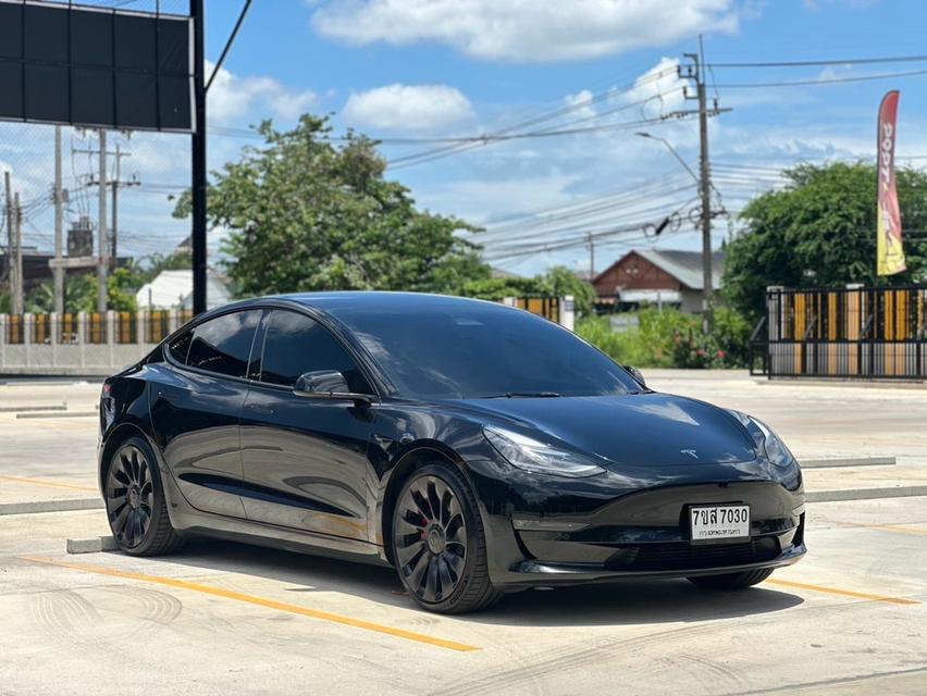 (แจ้งรหัสรถ NCT196) Tesla Model 3 Legacy Performance 2023