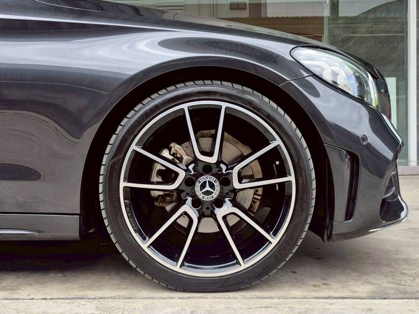 Benz C220d Amg ปี22 17