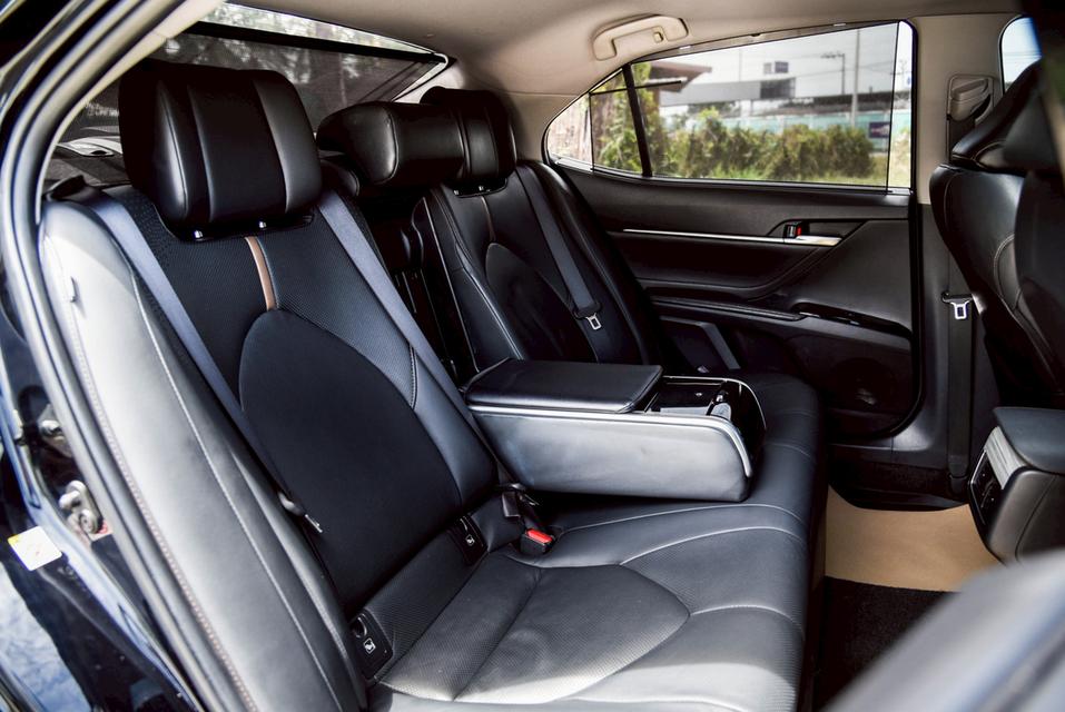 รหัสรถ CBL5887 TOYOTA CAMRY 2.5 HV Premium AT 2019 10