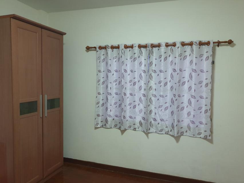 ให้เช่าบ้านทาวน์เฮ้าส์ 4