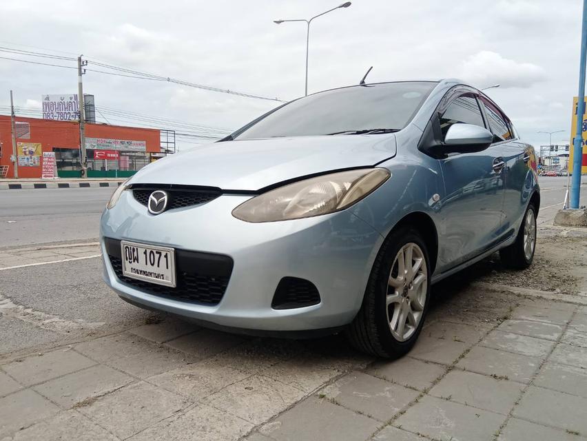 2011 Mazda 2 1.5 Groove Sedan 3