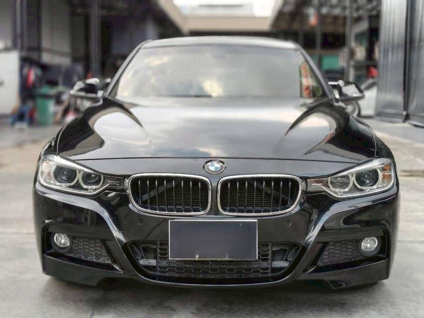 BMW series3 F30 320i ตัวTOP Sport สีดำ เบาะแดง (2013)✴️เครื่อง เกียร์ดี ช่วงล่างแน่นขับดี พร้อมใช้