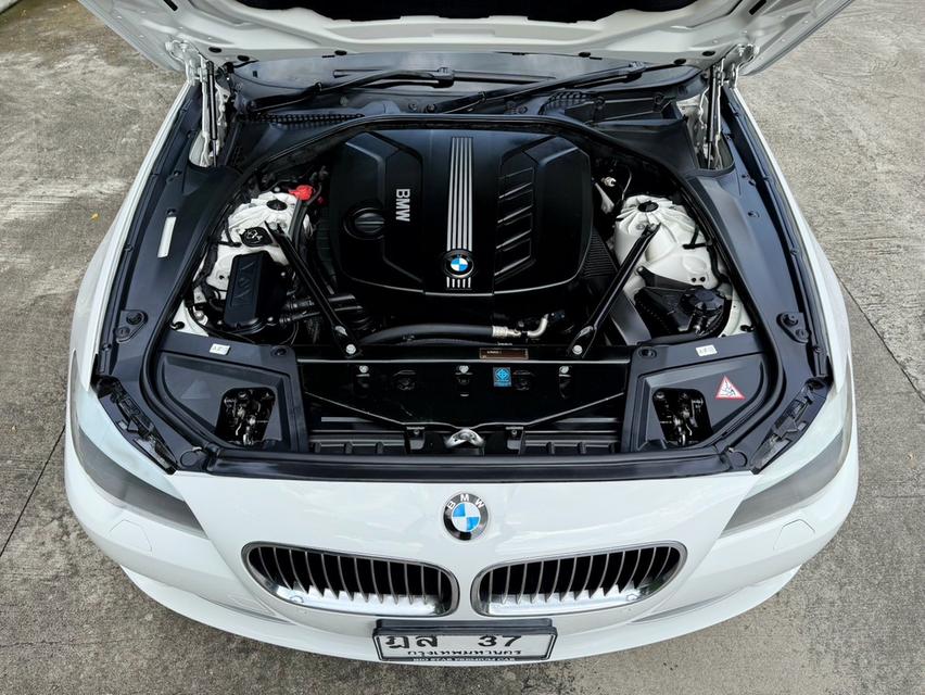 2013 BMW 520D F10 รถมือเดียวออกป้ายแดง รถวิ่งน้อย เข้าศูนย์ทุกระยะ รถไม่เคยมีอุบัติเหตุครับ 15
