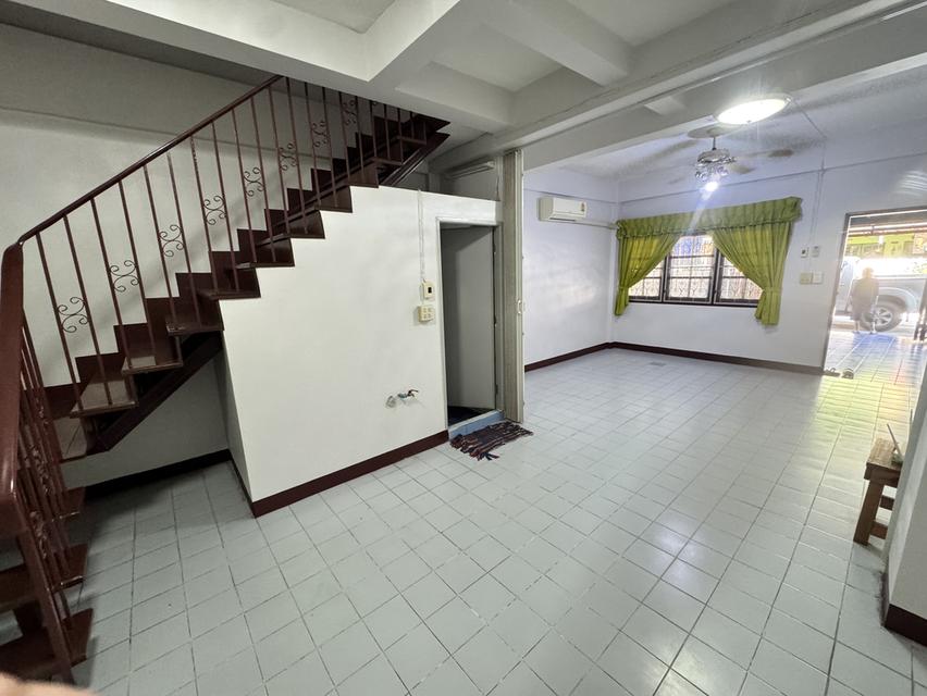 🏡 ขายทาวน์เฮ้าส์ 2 ชั้น พร้อมเข้าอยู่ 5