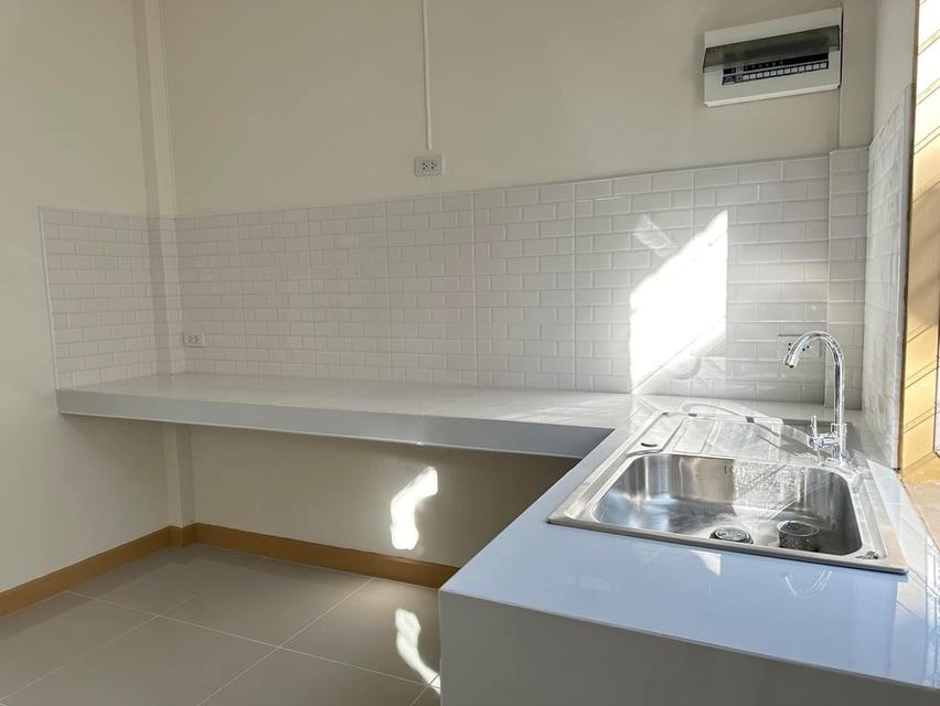 ขายบ้านเดี่ยวชั้นเดียวรีโนเวทใหม่ โครงการแลนด์แอนด์ เฮ้าส์ ราคา 1,990,000 บาท โซนหนองจ๊อม หมู่บ้าน ปาริชาติ เ 19