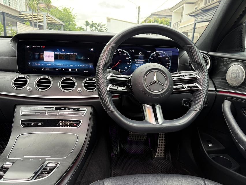 ออกรถ ปี 24 Mercedes-Benz E 300 e AMG Dynamic TOP สุด รูปที่ 15