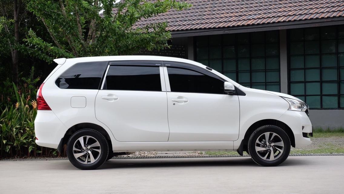 รหัสรถ KN1264 TOYOTA AVANZA 1.5 รุ่น G 6