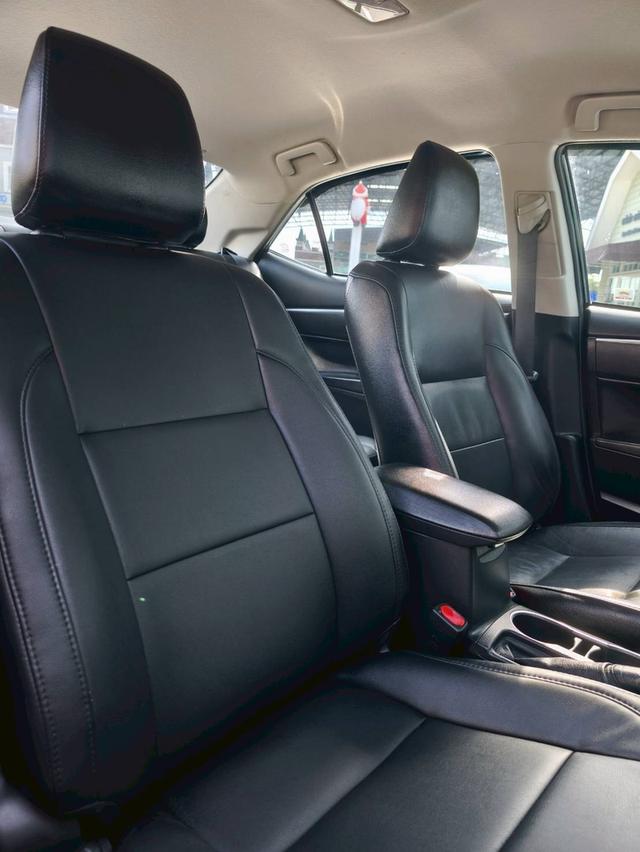 Toyota Altis 1.8E Auto | จดทะเบียน 2018 7