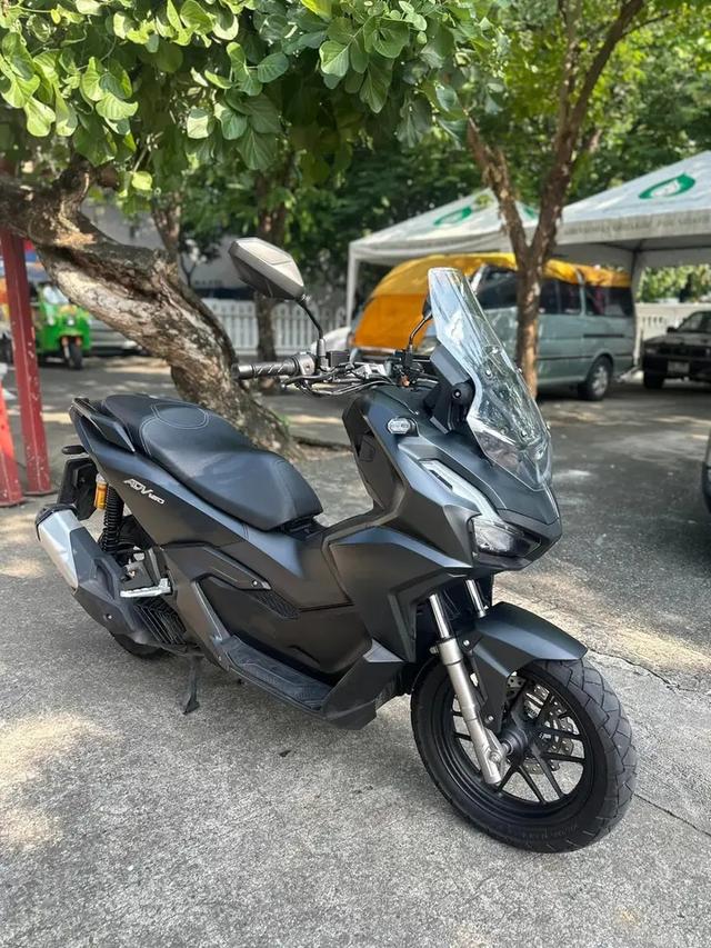 มอเตอร์ไซค์ราคาเบาๆ Honda ADV160