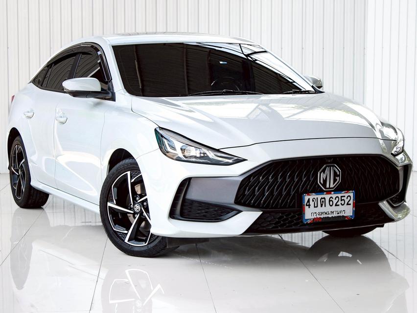 MG 5, 1.5 D+ sunroof ปี 2023 3