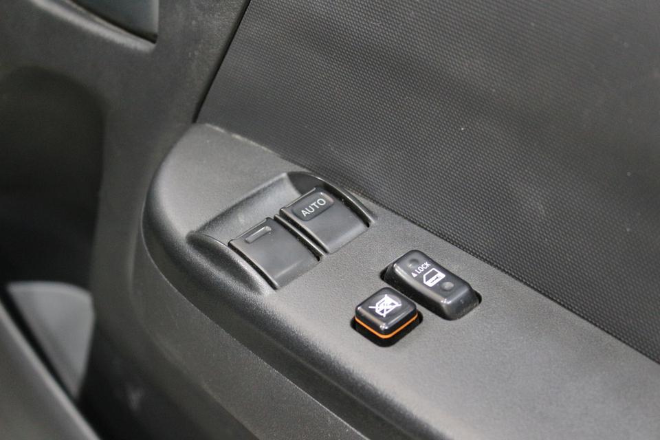 รหัสรถ JRS3864 Toyota Commuter 2.5 ดีเซลเกียร์ MT ปี 2012 รูปที่ 18