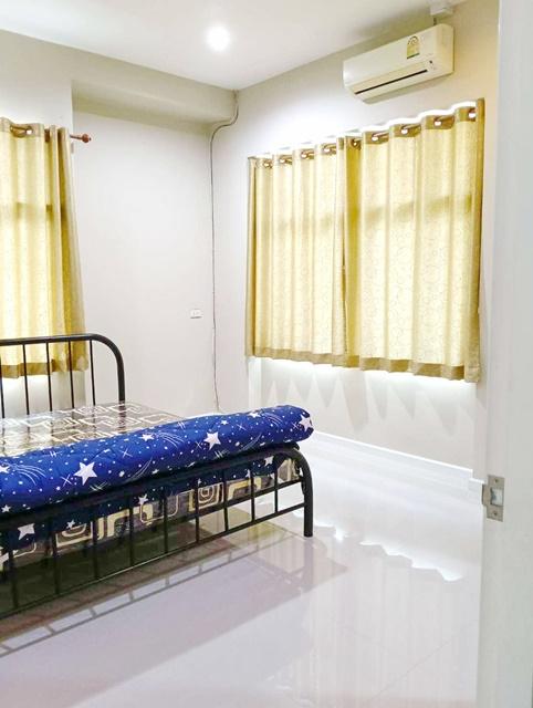 บ้านใหญ่ แม็คโครนครนายก 99 ม.7-11 79ม. สาริกา-นางรอง ให้เช่าบ้านเดี่ยว 1 ชั้น เนื้อที่ 50 ตารางวา วัดหลวงพ่อปากแดง 1 กม. 3