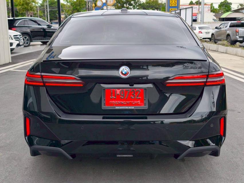 รหัสรถ KPV9732 🚗✨ 2025 BMW 530e M SPORT PRO (ยังไม่จดทะเบียน) ✨🚗 16