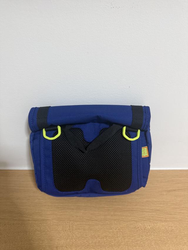 กระเป๋าสพายข้าง Nike 2