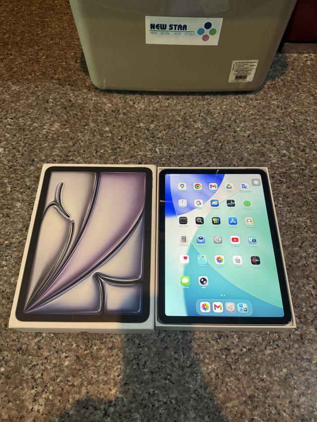 ขายๆๆๆถูกๆๆiPadAir7 M3 สีSpace Black 128กิ๊กมีกล่องอีมี่ตรงแบต100รอบชาดแค่17หายากมากๆสูนTrueเครื่องใช้งานดีทุกๆฟังชั่นรีสโตได้ตลอดไม่มีติดไอคราว Model
