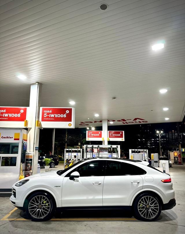 Porsche Cayenne Coupe E Hybrid Platinum Edition 🎉 9