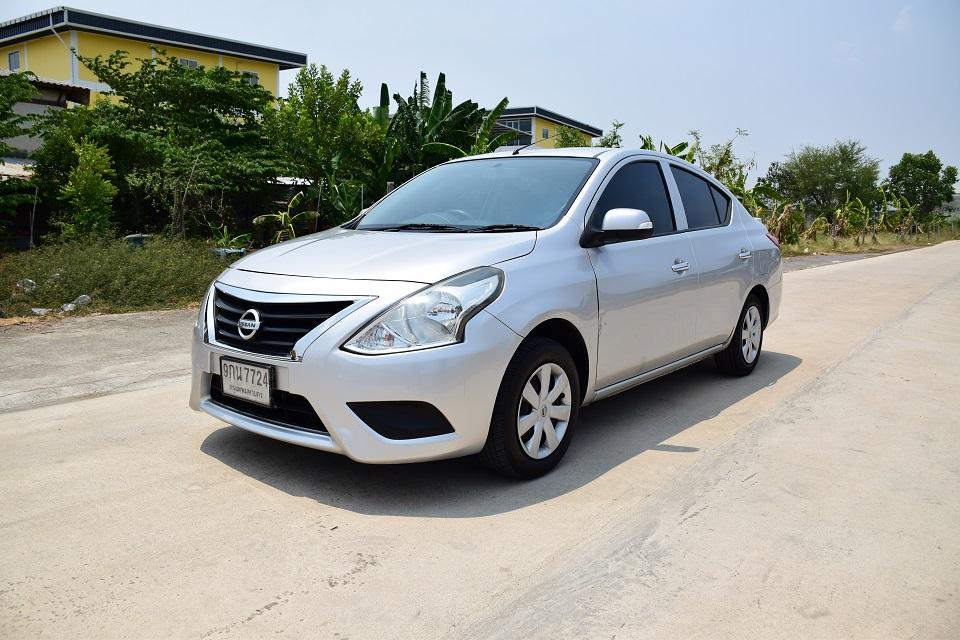 ฟรีดาวน์ ปี2018 NISSAN ALMERA 1200 cc ไมเนอร์เช้น ออโต้ แอร์เย้นฉ่ำ ภายในใหม่สะอาด CD MP3 ABS AIRBAG รถมือเดียว รีโมท เซ็นเซอร์กันชน โทร 0957401229