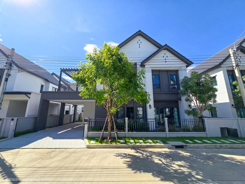 ขาย บ้านเดี่ยว 𝐂𝐞𝐧𝐭𝐫𝐨 𝐁𝐚𝐧𝐠𝐧𝐚 🏡แบบบ้านใหญ่สุดในโครงการ เฟอร์นิเจอร์ครบ หน้าบ้านทิศเหนือ ฮวงจุ้ยดีเยี่ยม 10/10 1