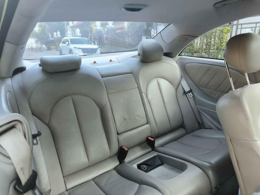 2004 Mercedes-Benz CLK-Class รถบ้านเจ้าของขายเอง 4