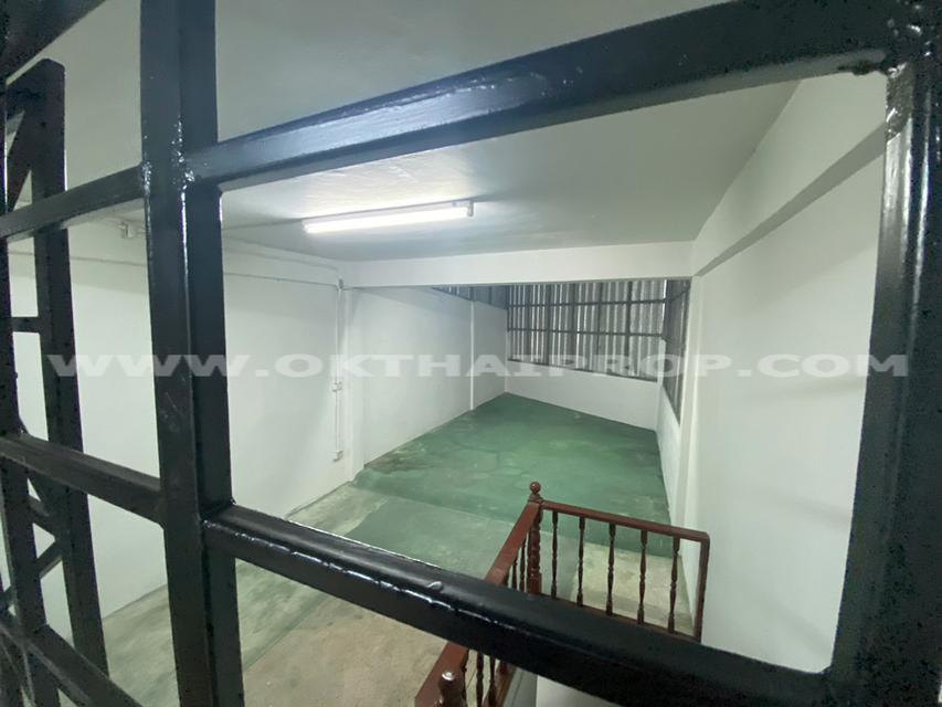 อาคารพาณิชย์ 3 ชั้น ถ.ติวานนท์ เมืองนนทบุรี 10