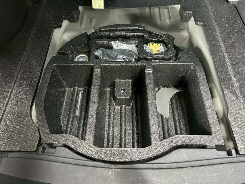 ลดล้างสต๊อก!! Toyota Yaris ATIV 1.2 High AT ปี 2019  รูปที่ 20