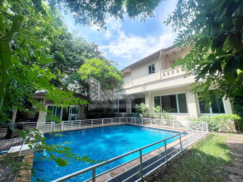 ็House for rent with Private pool Sukhumvit Bangna 1