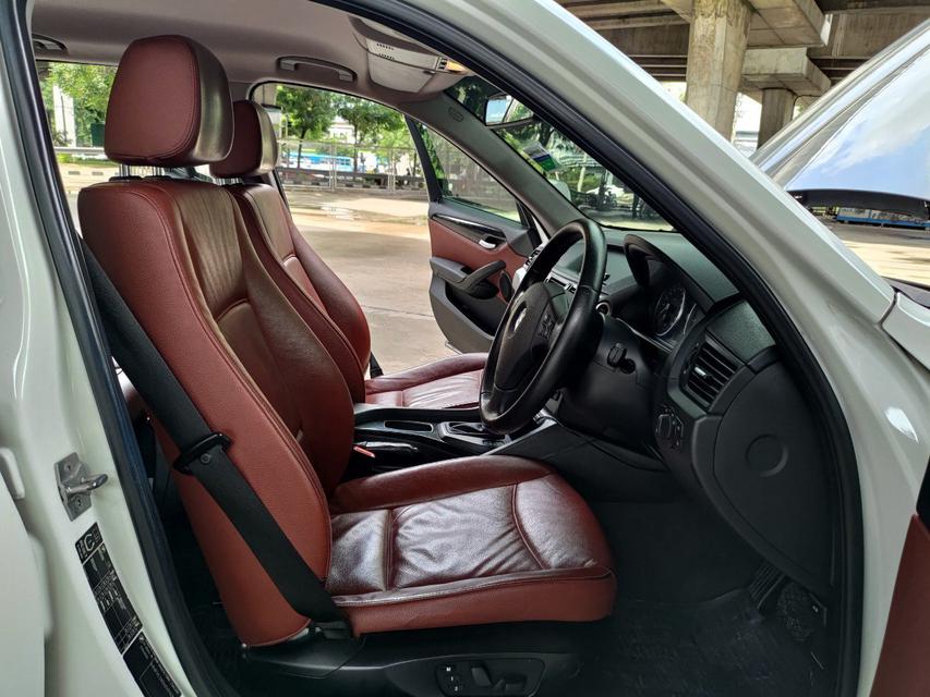 BMW X1 sDrive18i E84 ปี 2011 / 2013  6