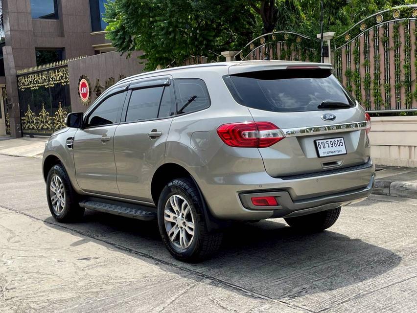 FORD EVEREST 2.2 TITANIUM ปี 2016