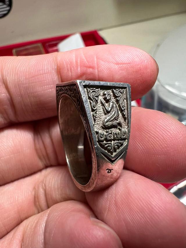 แหวนหน้าพระพุทธ หลวงปู่ดู่ วัดสะแก รูปที่ 5