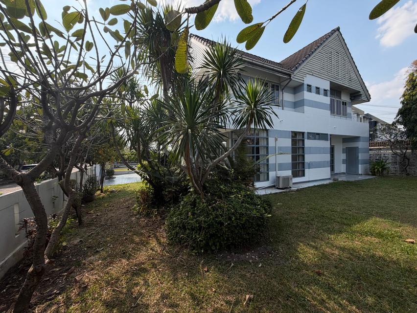 ให้เช่าบ้านเดี่ยว หมู่บ้านโฮมเพลส รามคำแหง 140 พร้อมเข้าอยู่ ทำเลดี เดินทางสะดวก ใกล้รถไฟฟ้าสายสีส้ม 12