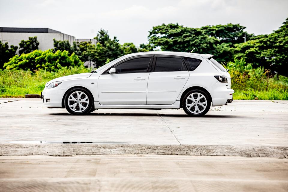 Mazda3 2.0 Maxx Sport ซันรูฟ ปี 2008 สีขาว  9
