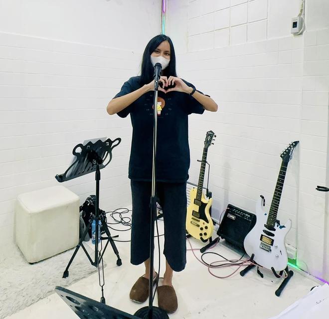 รับสอนร้องเพลง ที่ Fin Music School 10