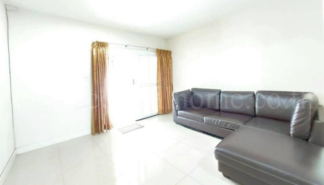 ทาวน์โฮม นลิน อเวนิว 3 รามคำแหง หลังมุม 7