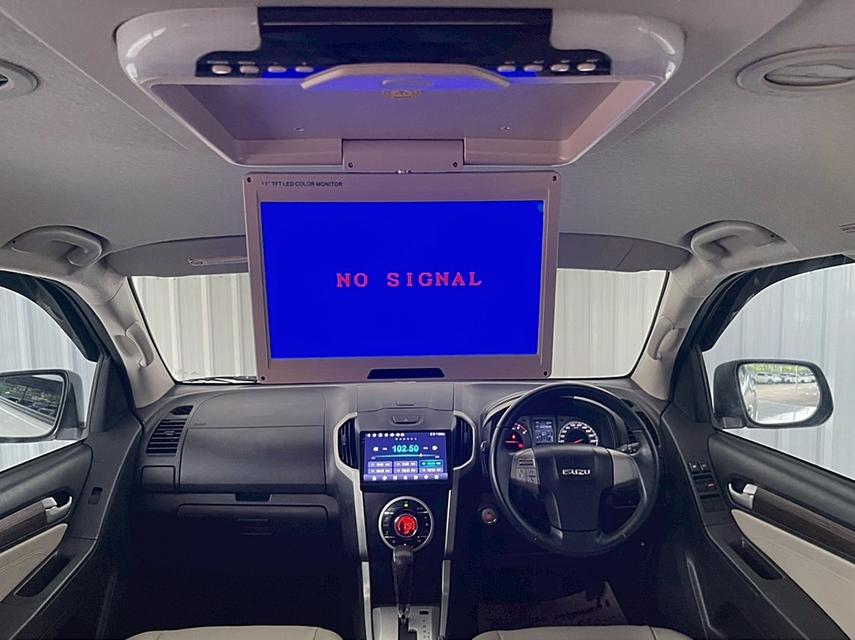 Isuzu  Mu-X 3.0 DVD NAVI ดีเซล เกียร์ออโต้  ปี2015 15