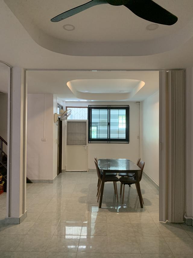 ทาวเฮ้าส์ 2 ชั้น สุขุมวิท 101 3