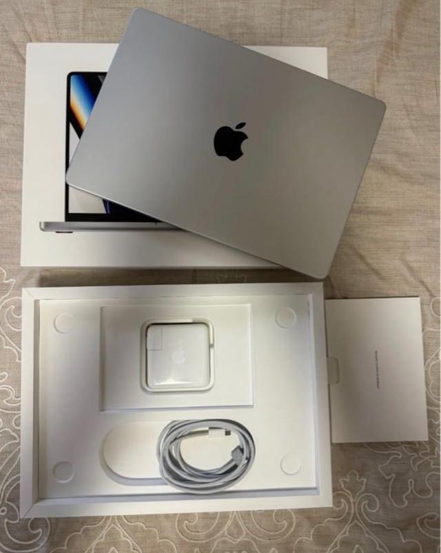 Macbook 14" m1 Pro