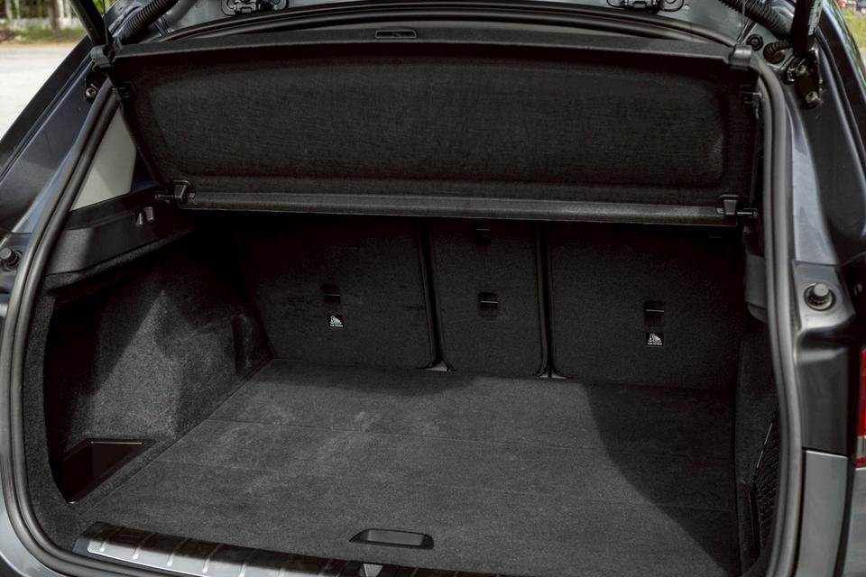 รหัสรถ CBL365 BMW X1 2.0 sDrive20d xLine F48 AT 2022 8