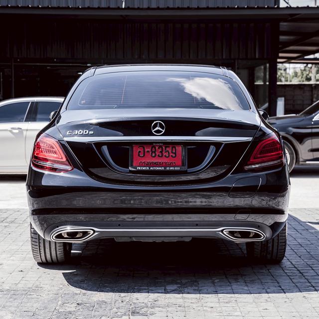 รหัสรถ 67GG517 #Mercedes #Benz #C300e Avantgarde MINORCHANGE แล้ว ปี 2020 8